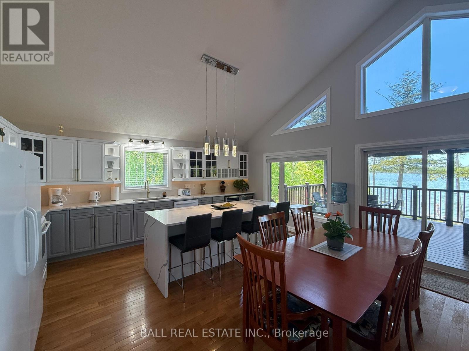 154 Julian Lake Road, North Kawartha, Ontario  K0L 3E0 - Photo 19 - X12375652