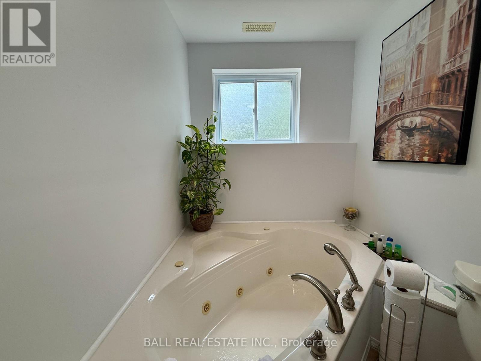 154 Julian Lake Road, North Kawartha, Ontario  K0L 3E0 - Photo 40 - X12375652