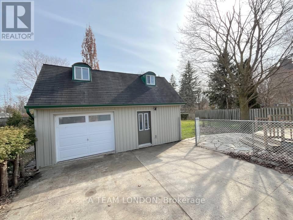 162 Mount Pleasant Avenue, London North (North N), Ontario  N6H 1E2 - Photo 22 - X12377928