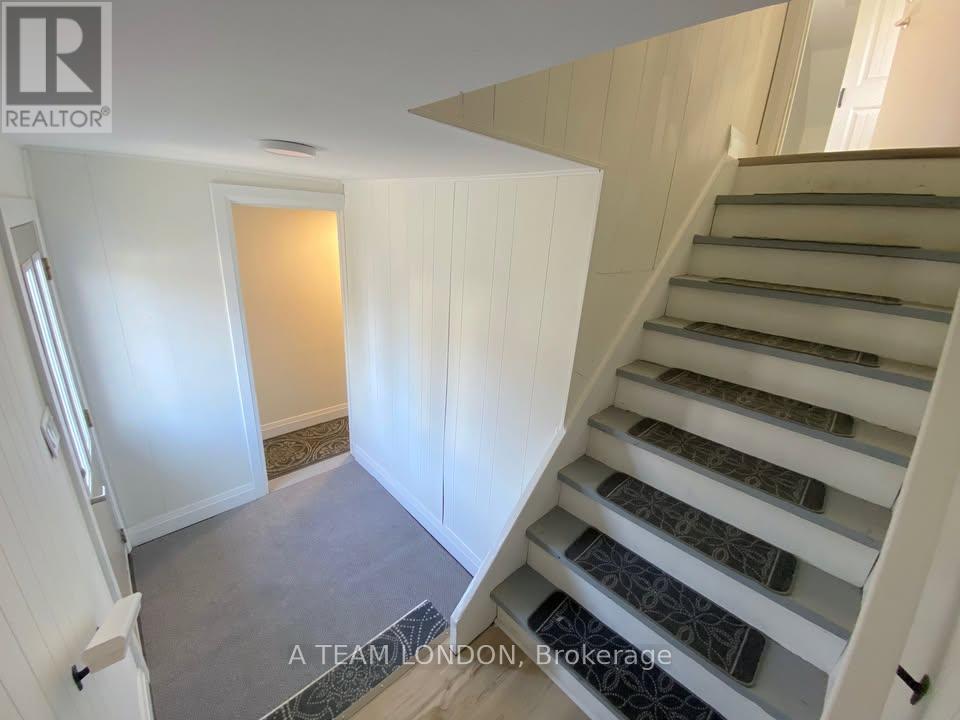 162 Mount Pleasant Avenue, London North (North N), Ontario  N6H 1E2 - Photo 23 - X12377928