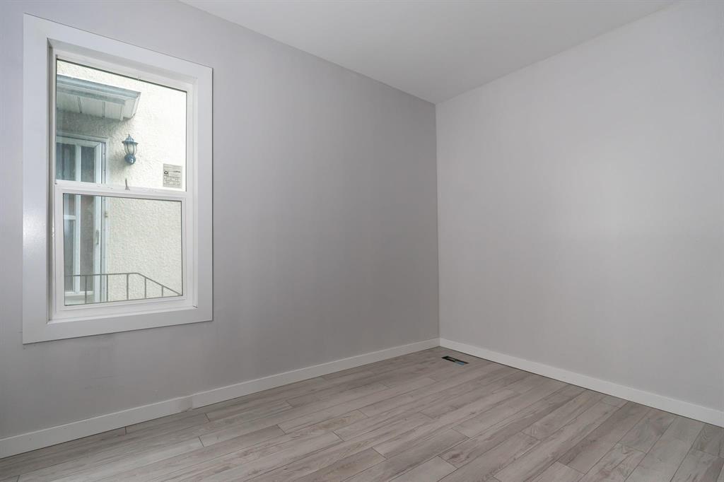 566 Mulvey Avenue, Winnipeg, Manitoba  R3L 0S1 - Photo 17 - 202521164