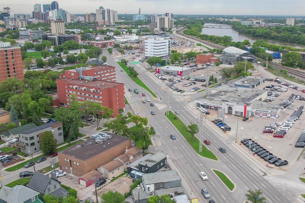 566 Mulvey Avenue, Winnipeg, Manitoba  R3L 0S1 - Photo 39 - 202521164