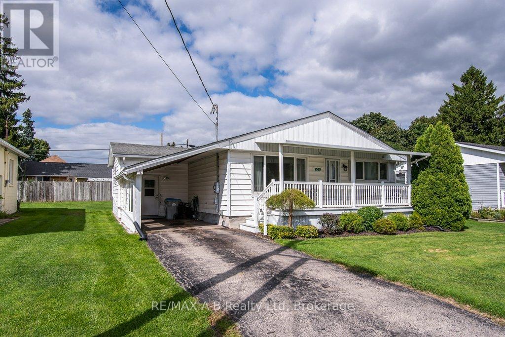 2210 William Shakespeare Street, Perth East (Shakespeare), Ontario  N0B 2P0 - Photo 4 - X12378831
