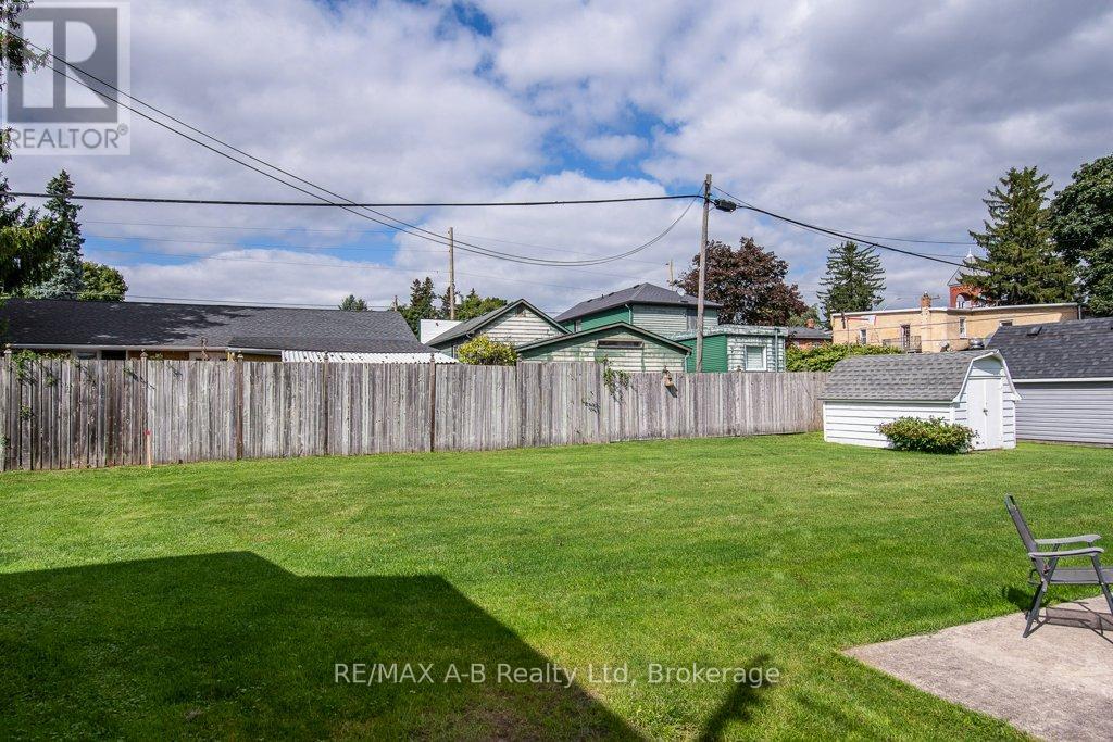 2210 William Shakespeare Street, Perth East (Shakespeare), Ontario  N0B 2P0 - Photo 6 - X12378831