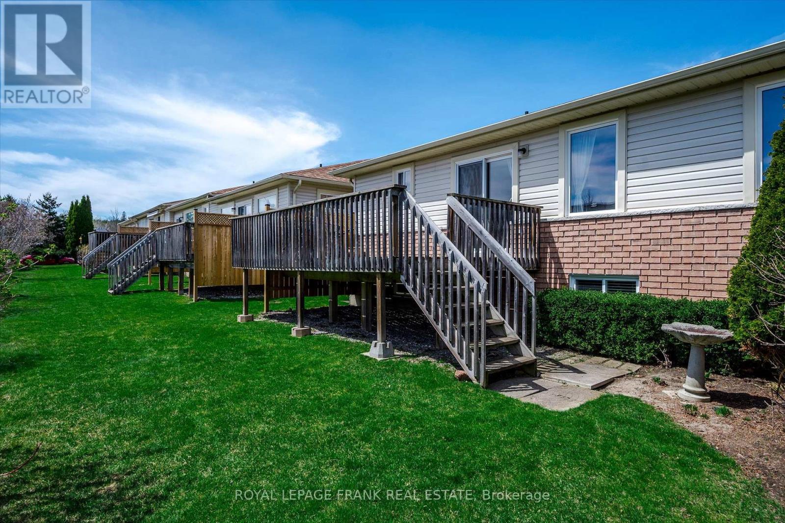 12 - 877 Wentworth Street, Peterborough, Ontario  K9J 8R7 - Photo 6 - X12378855
