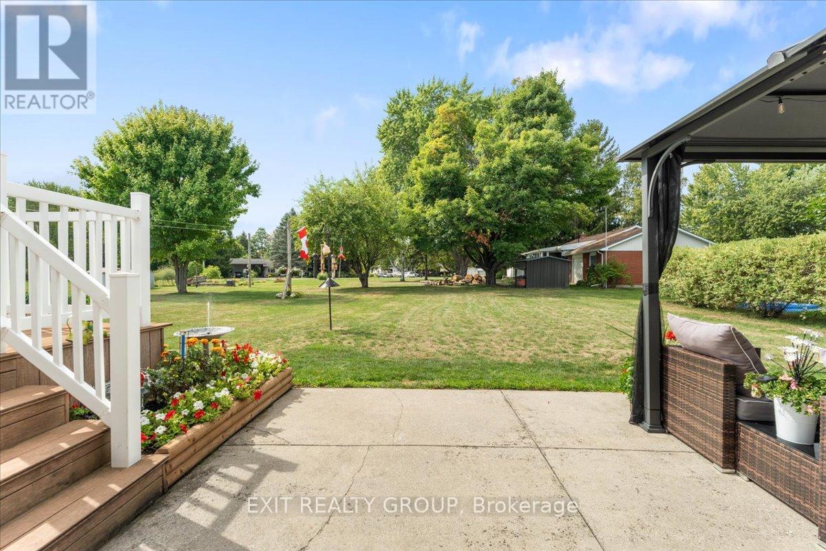 421 Dundas Street W, Greater Napanee, Ontario  K7R 2B9 - Photo 37 - X12378909