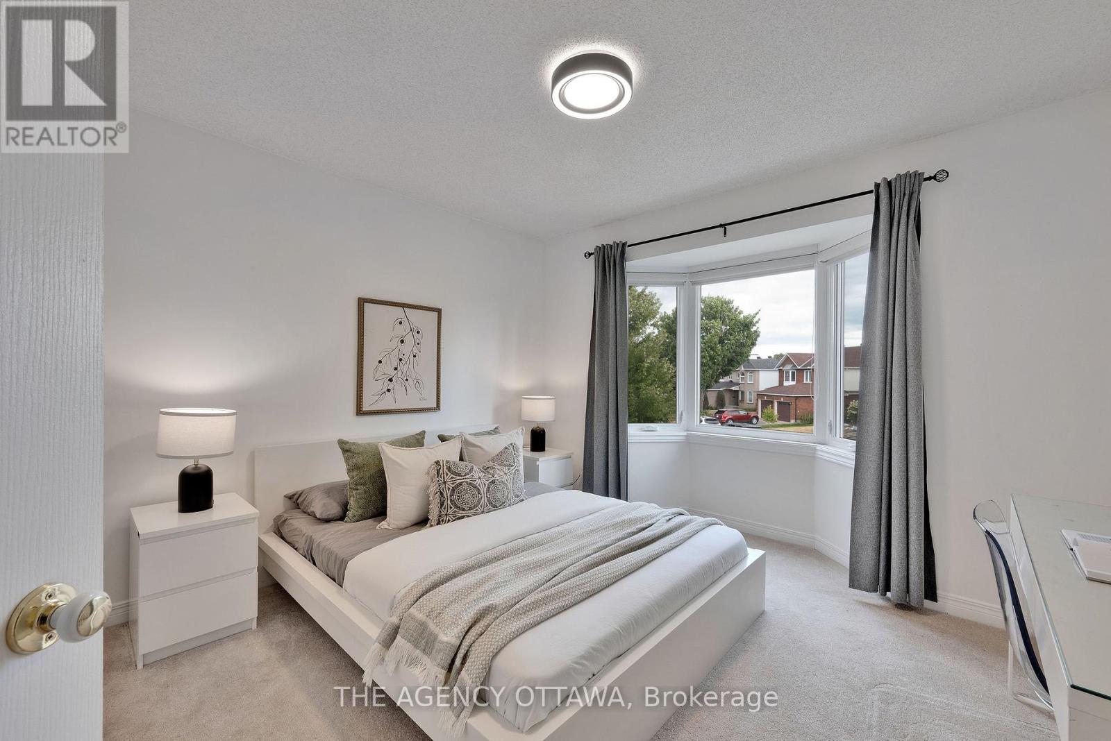 19 Forestglade Crescent, Ottawa, Ontario  K1G 5X3 - Photo 30 - X12378819