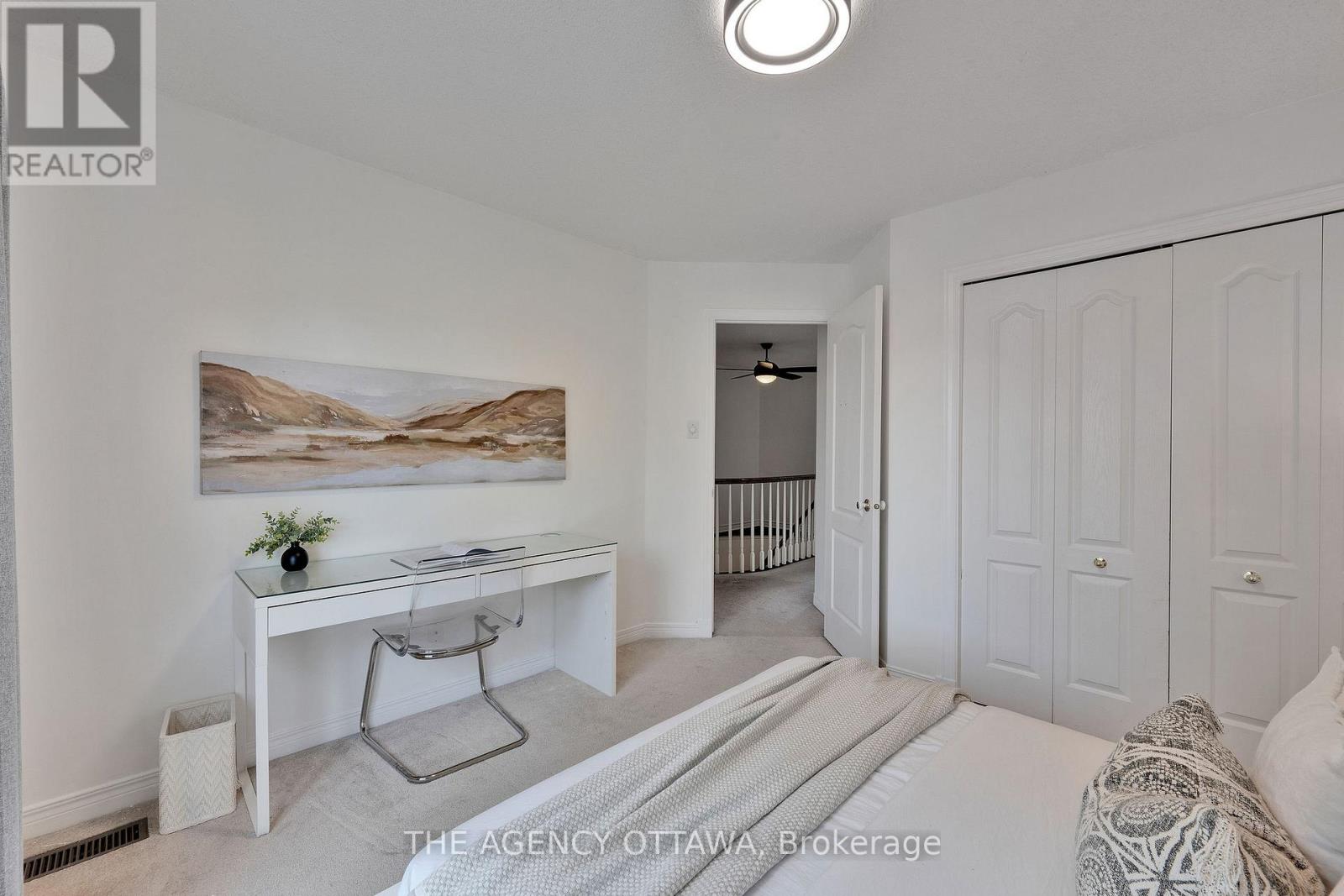 19 Forestglade Crescent, Ottawa, Ontario  K1G 5X3 - Photo 32 - X12378819