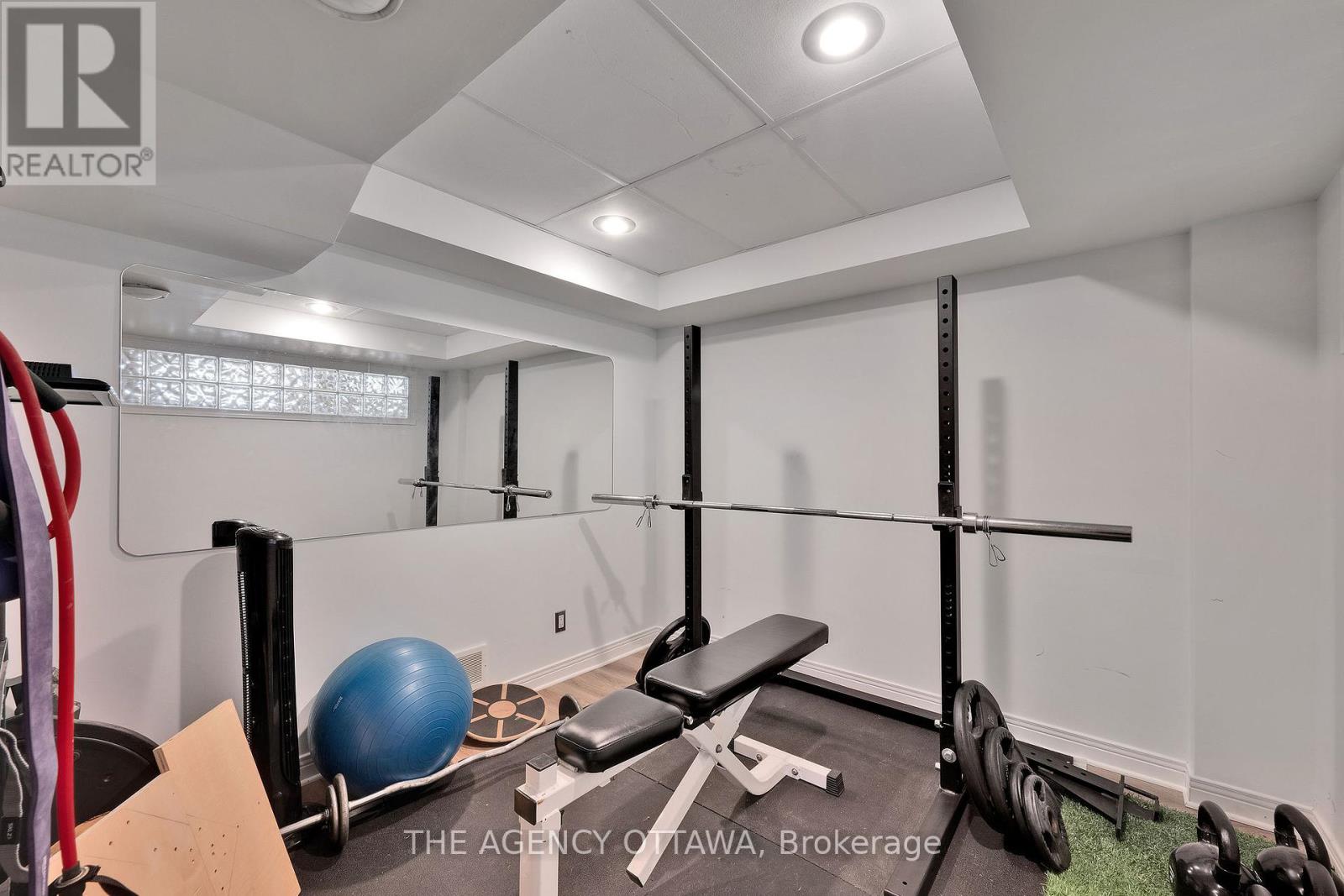 19 Forestglade Crescent, Ottawa, Ontario  K1G 5X3 - Photo 43 - X12378819
