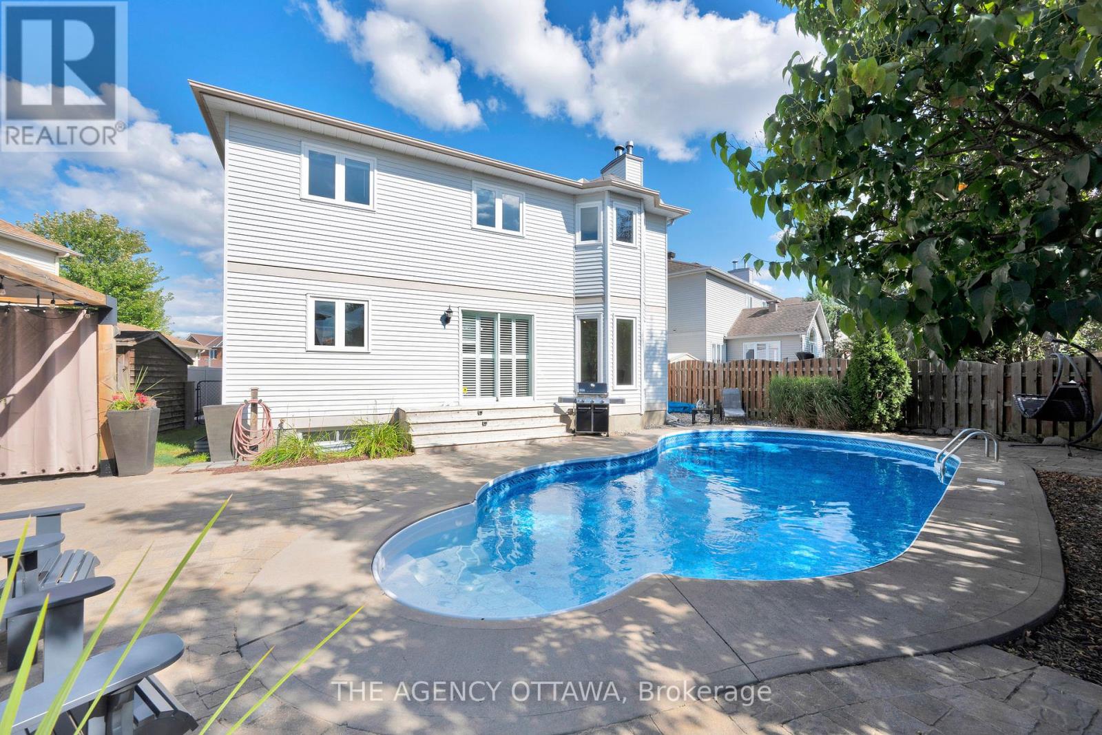 19 Forestglade Crescent, Ottawa, Ontario  K1G 5X3 - Photo 46 - X12378819