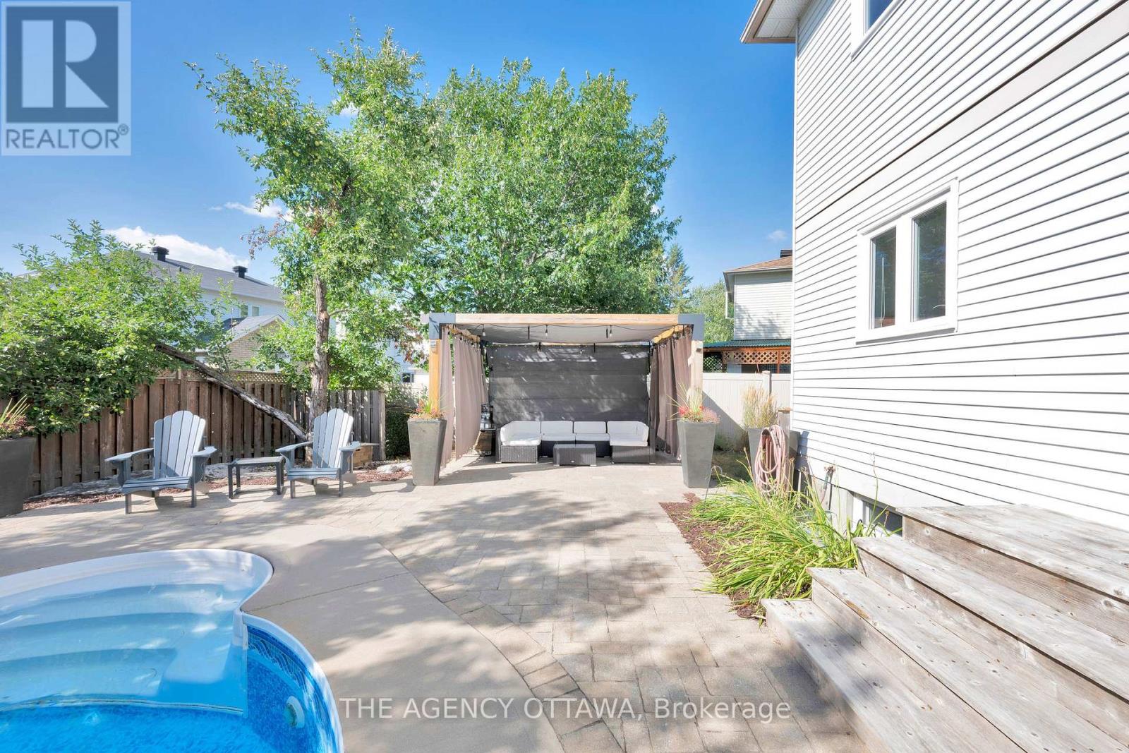 19 Forestglade Crescent, Ottawa, Ontario  K1G 5X3 - Photo 48 - X12378819