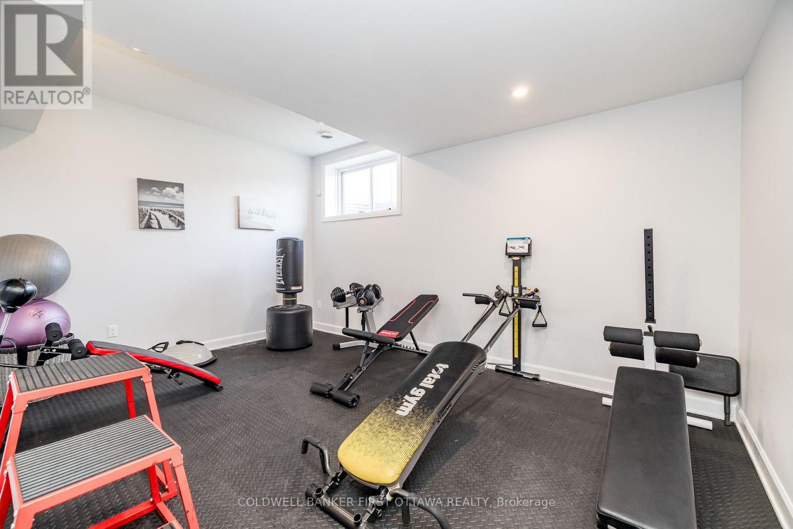 5758 Fernbank Road, Ottawa, Ontario  K2S 1B6 - Photo 34 - X12378845