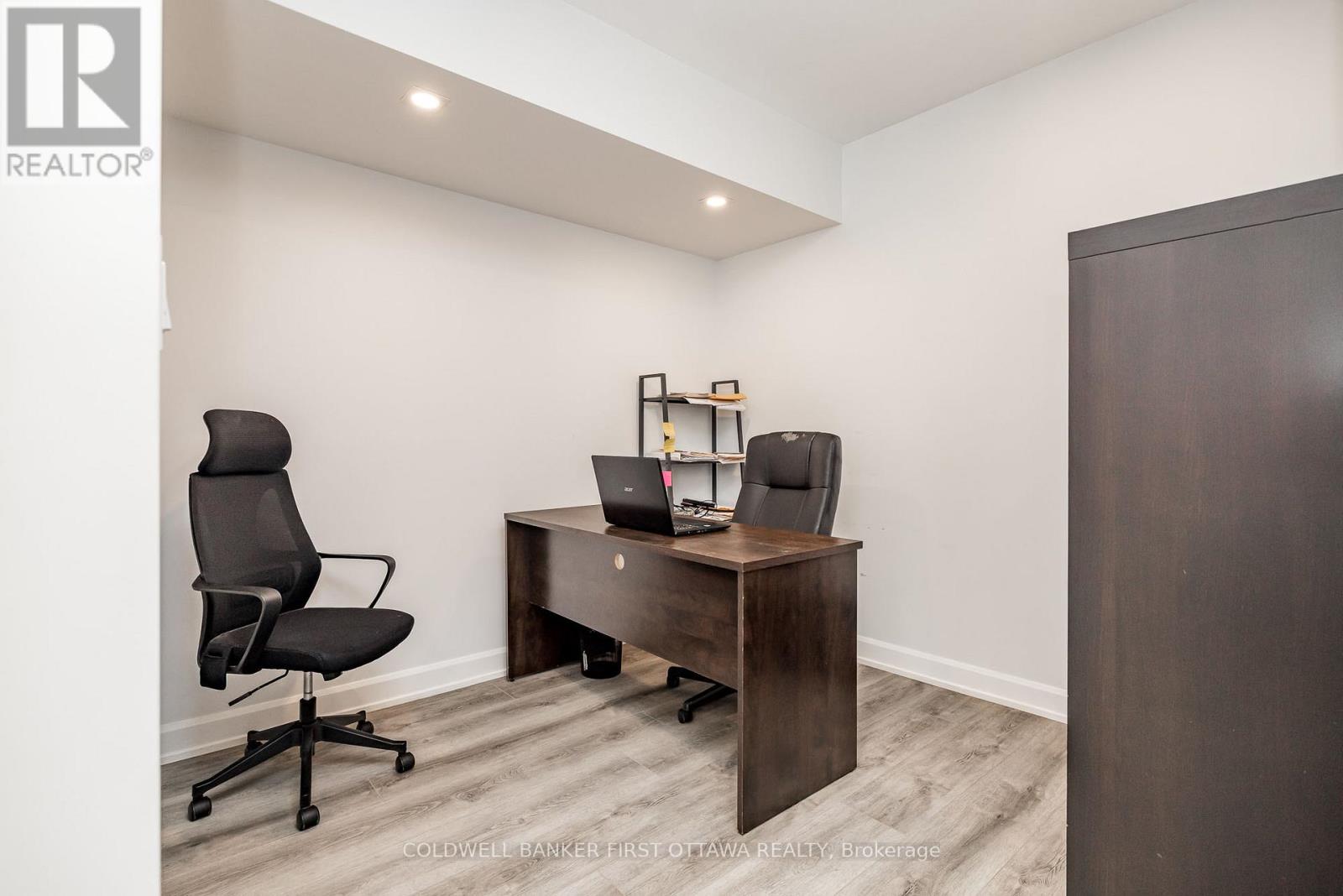 5758 Fernbank Road, Ottawa, Ontario  K2S 1B6 - Photo 36 - X12378845