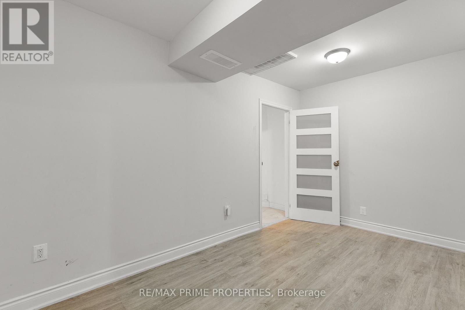 168 O'connor Street, Ottawa, Ontario  K2P 1T5 - Photo 18 - X12378865