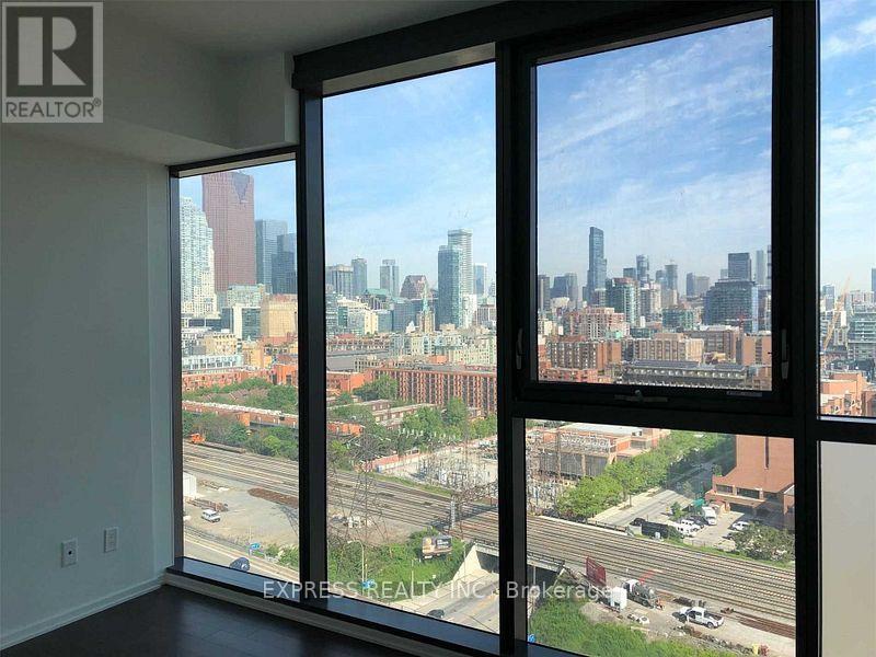 1504 - 16 Bonnycastle Street, Toronto, Ontario  M5A 4M6 - Photo 7 - C12378708
