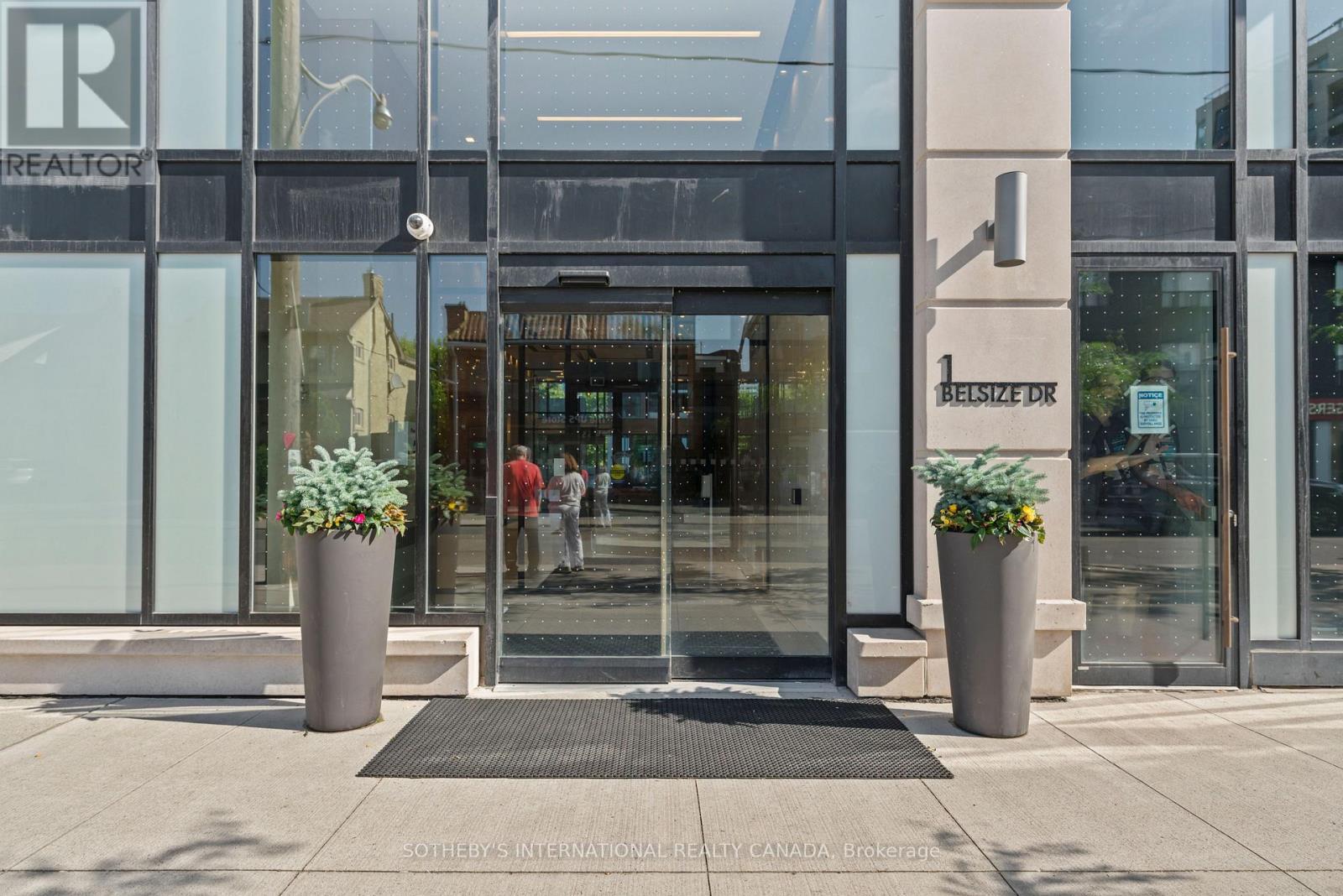 412 - 1 Belsize Drive, Toronto, Ontario  M4S 0B9 - Photo 2 - C12378757