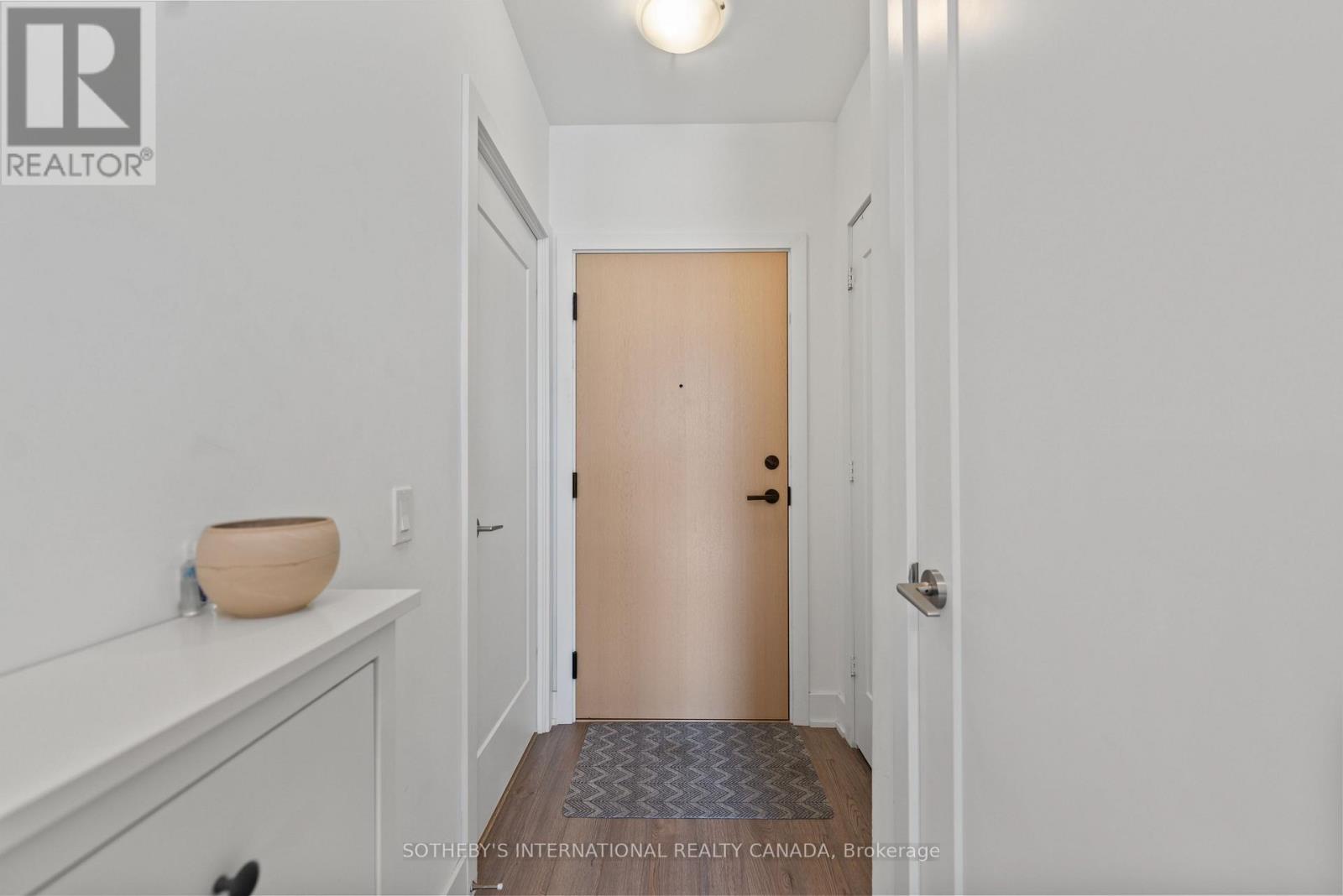 412 - 1 Belsize Drive, Toronto, Ontario  M4S 0B9 - Photo 3 - C12378757