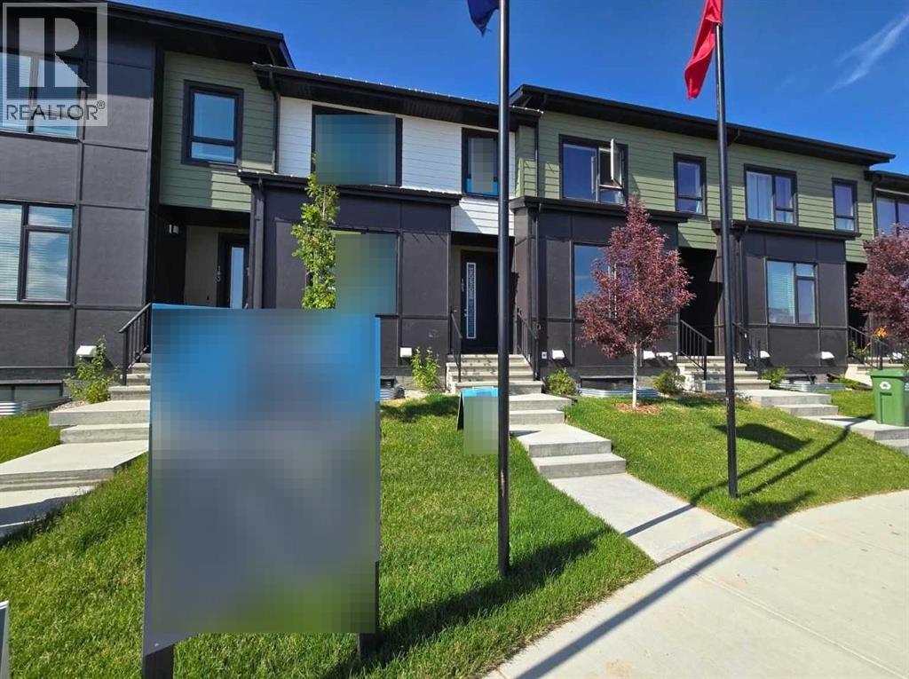227 Vantage Drive, Cochrane, Alberta  T4C 3G5 - Photo 1 - A2253726