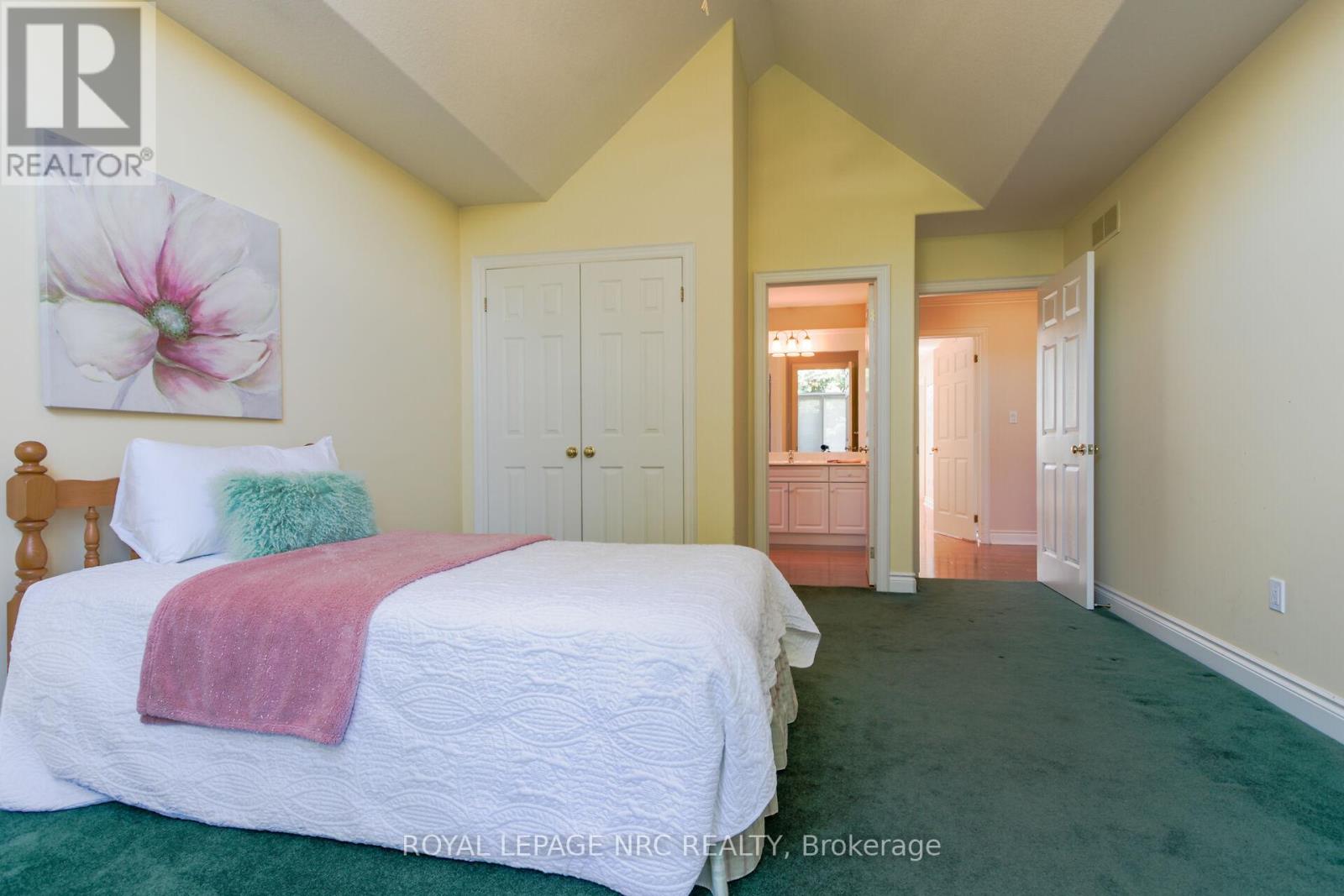 2a Juliana Crescent, St. Catharines, Ontario  L2N 4B4 - Photo 18 - X12378811