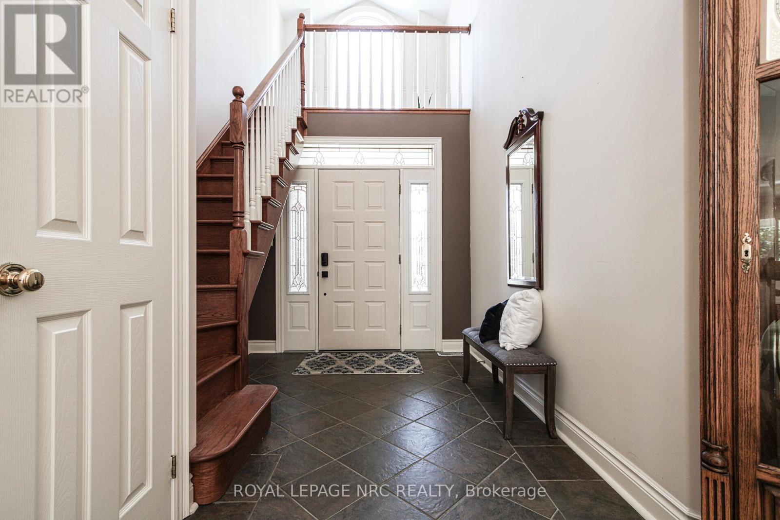Property at 2A JULIANA CRESCENT image 3