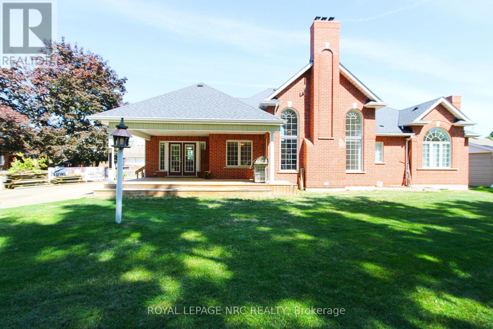 2a Juliana Crescent, St. Catharines, Ontario  L2N 4B4 - Photo 32 - X12378811