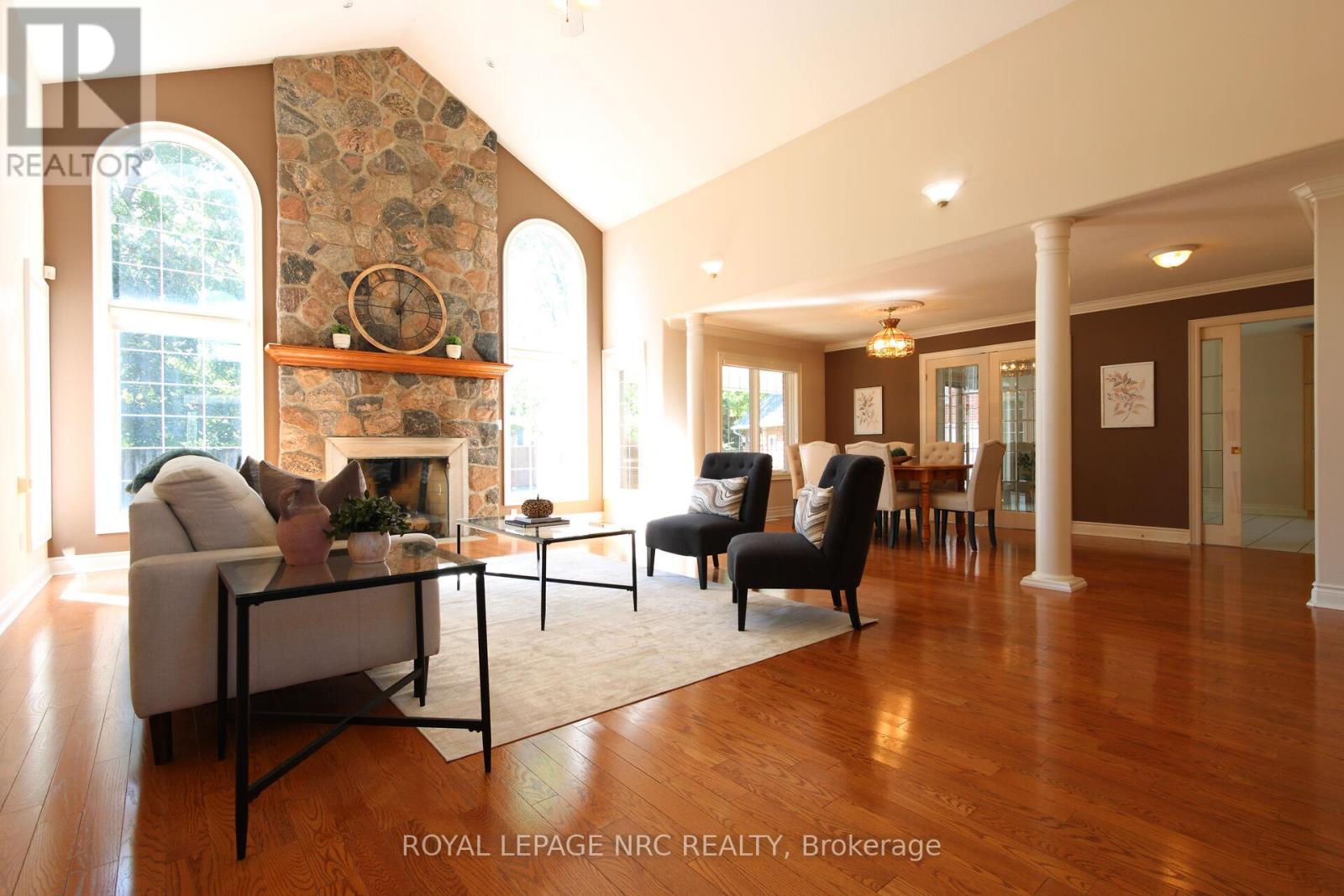 Property at 2A JULIANA CRESCENT image 5
