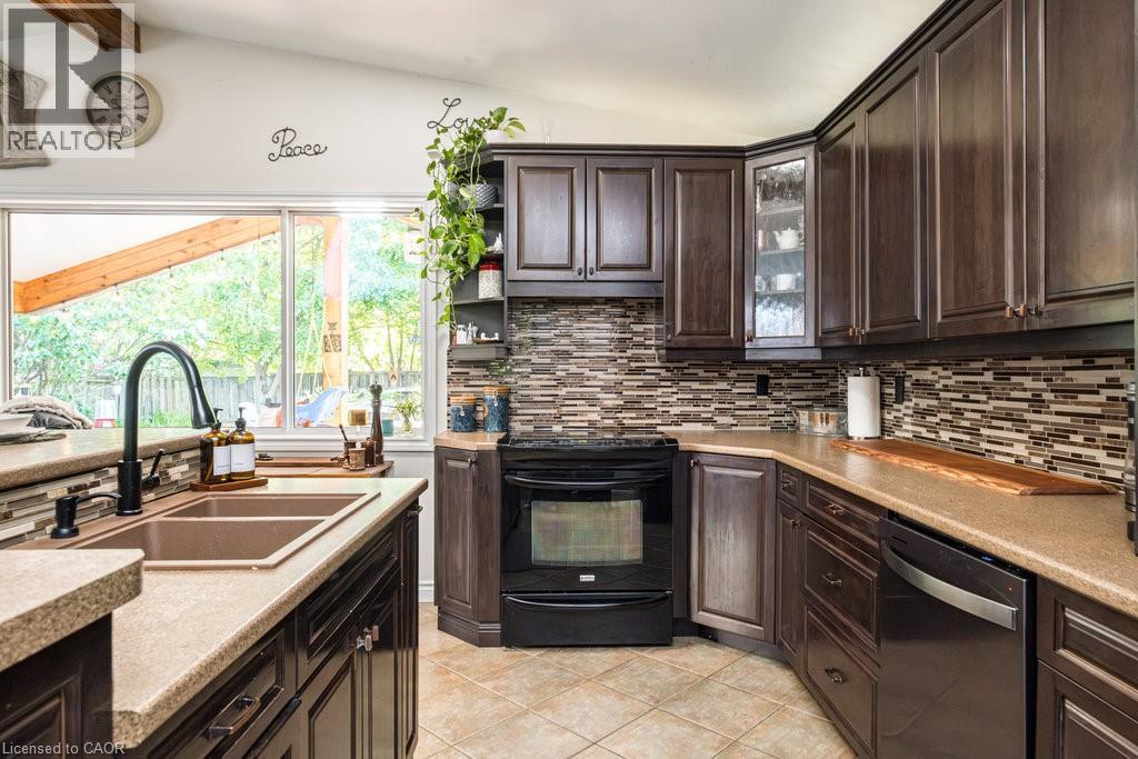 87 East 9th Street, Hamilton, Ontario  L9A 3M9 - Photo 10 - 40764998