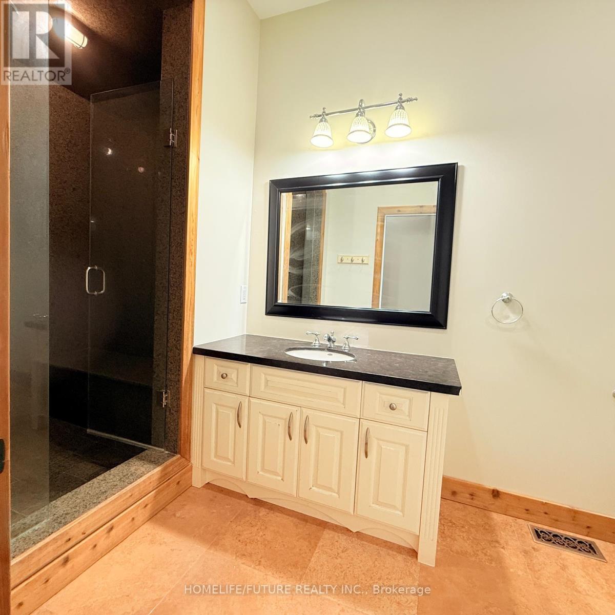 (Main) - 13821 Highway 48 Road, Whitchurch-Stouffville, Ontario  L4A 7X3 - Photo 7 - N12378721