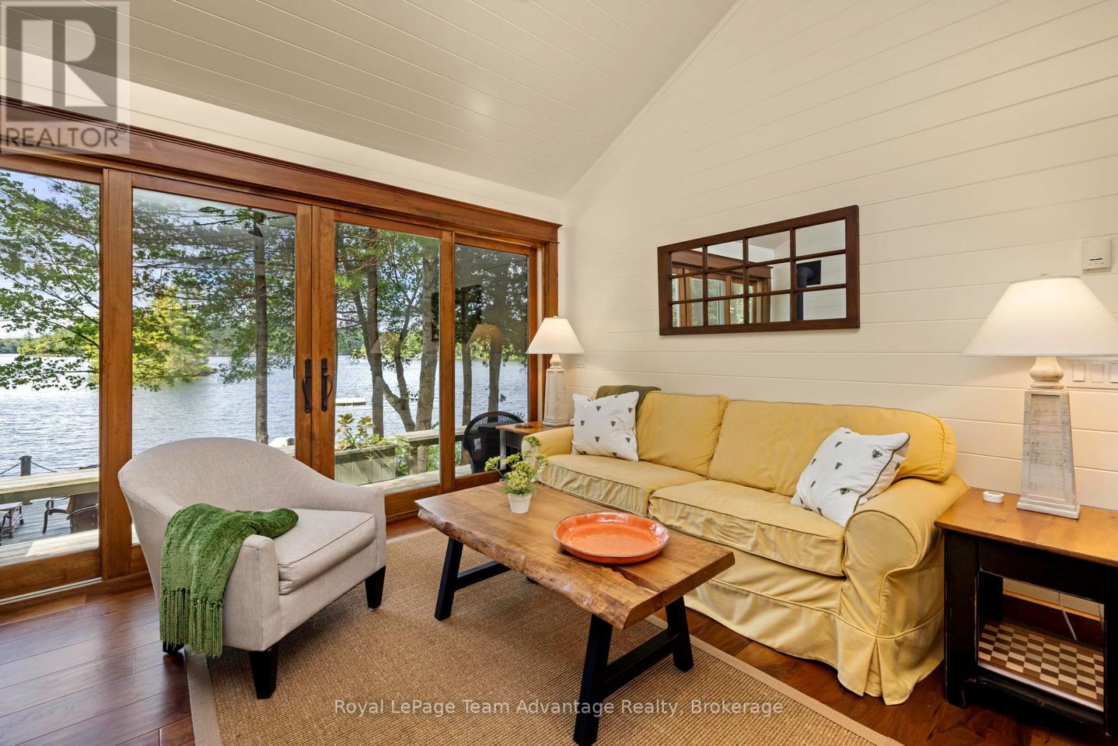 5 Fallingview Trail, Seguin, Ontario  P2A 0B2 - Photo 23 - X12378879
