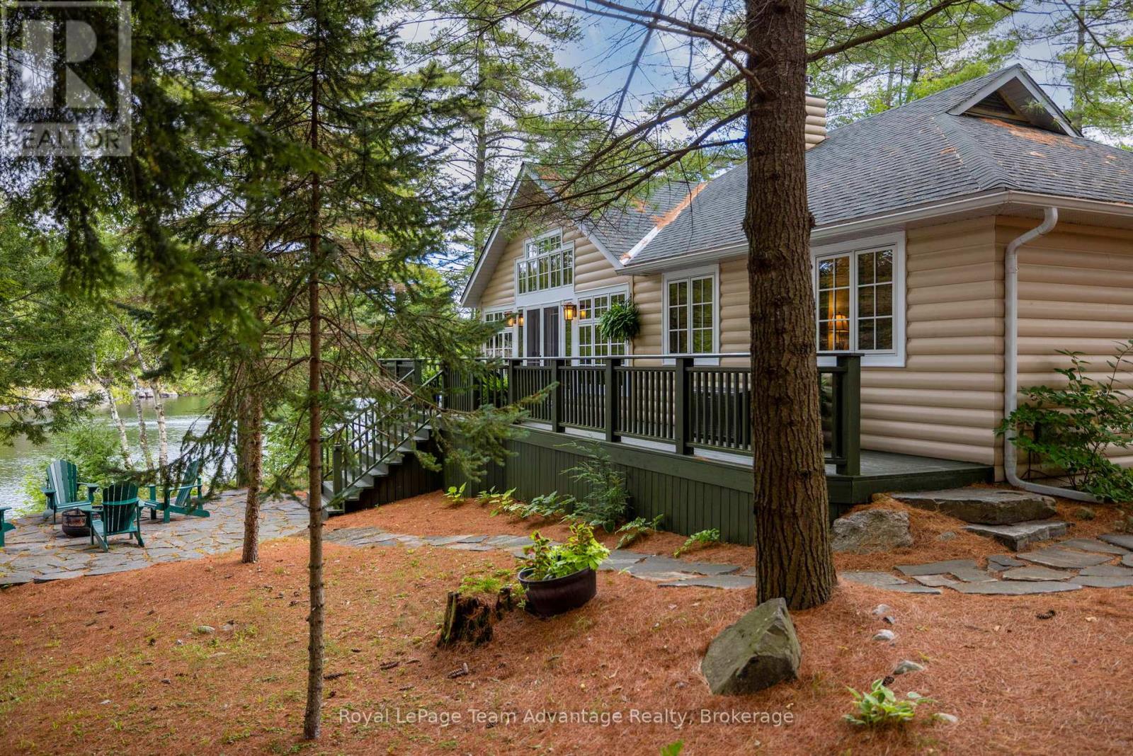 5 Fallingview Trail, Seguin, Ontario  P2A 0B2 - Photo 1 - X12378879
