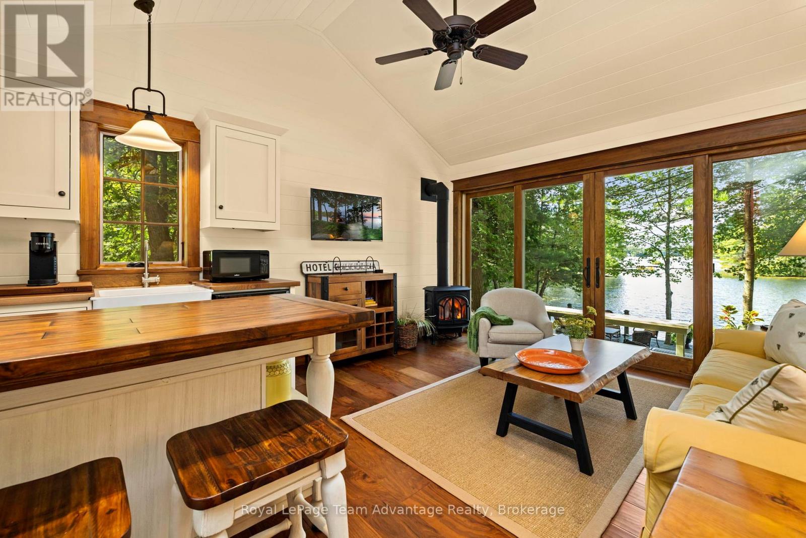 5 Fallingview Trail, Seguin, Ontario  P2A 0B2 - Photo 22 - X12378879