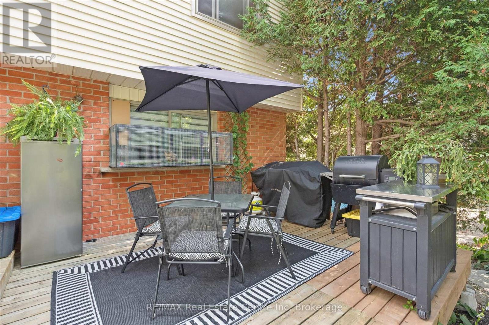 53 Rochelle Drive, Guelph (Willow West/sugarbush/west Acres), Ontario  N1K 1L1 - Photo 42 - X12378930