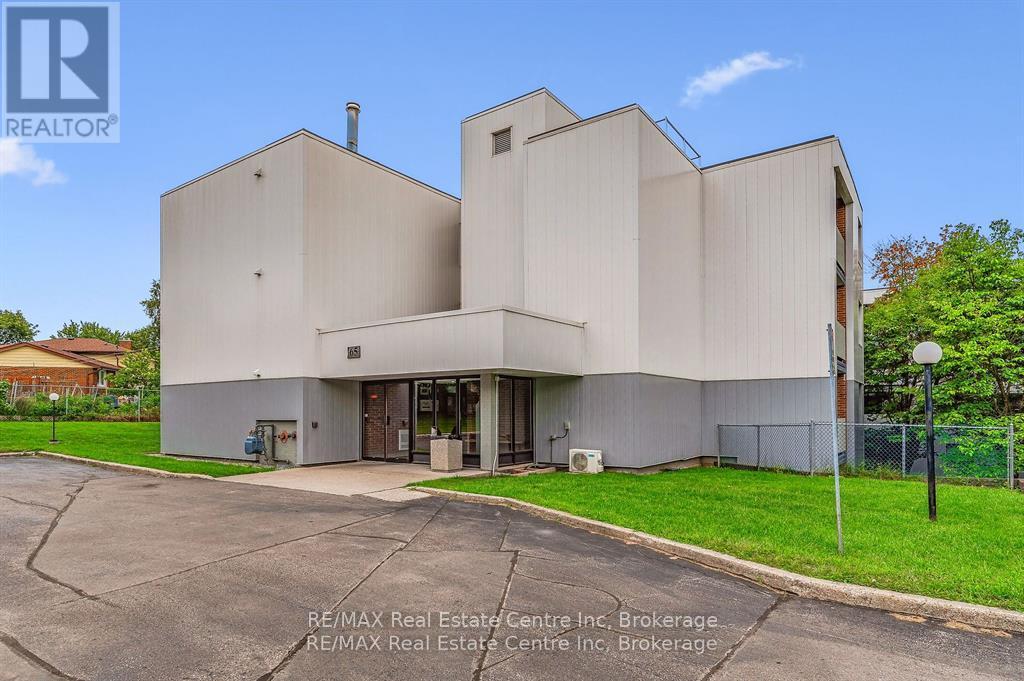 310 - 65 Silvercreek Parkway N, Guelph (Junction/onward Willow), Ontario  N1H 7R9 - Photo 17 - X12378918