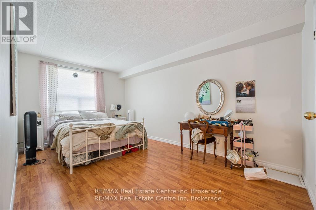310 - 65 Silvercreek Parkway N, Guelph (Junction/onward Willow), Ontario  N1H 7R9 - Photo 10 - X12378918