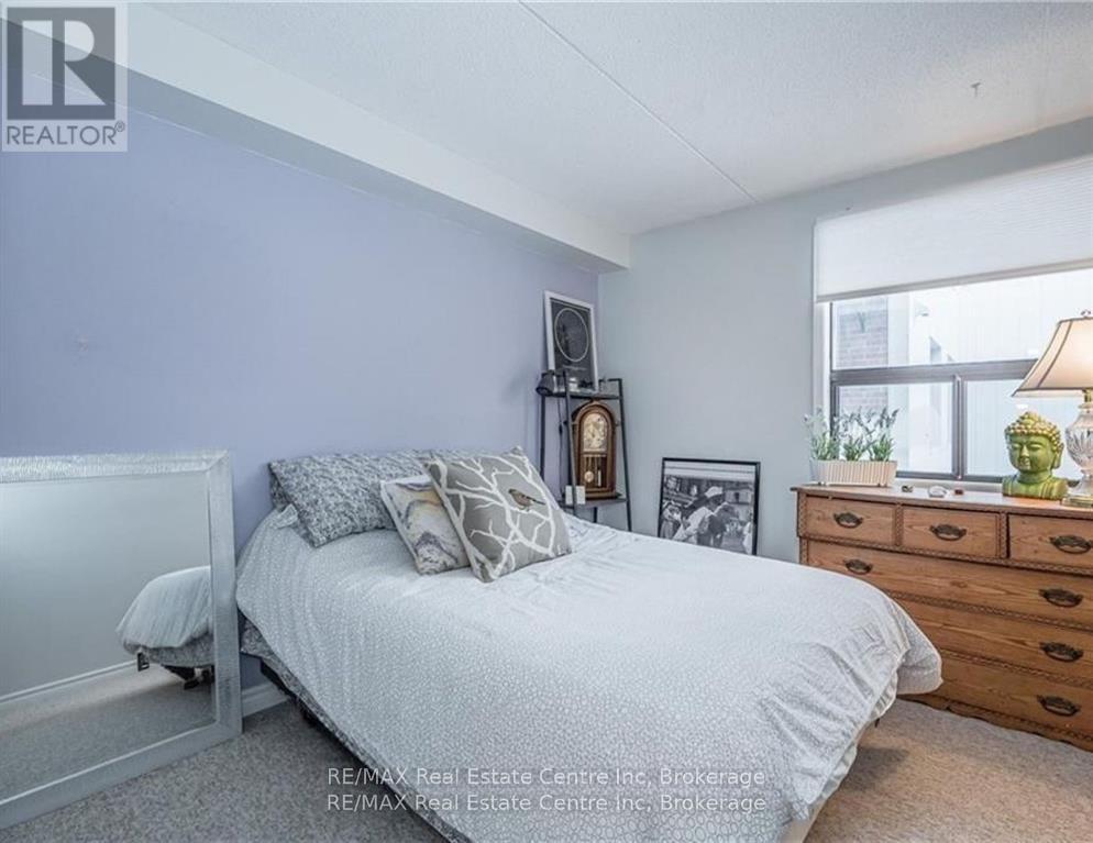 310 - 65 Silvercreek Parkway N, Guelph (Junction/onward Willow), Ontario  N1H 7R9 - Photo 8 - X12378918