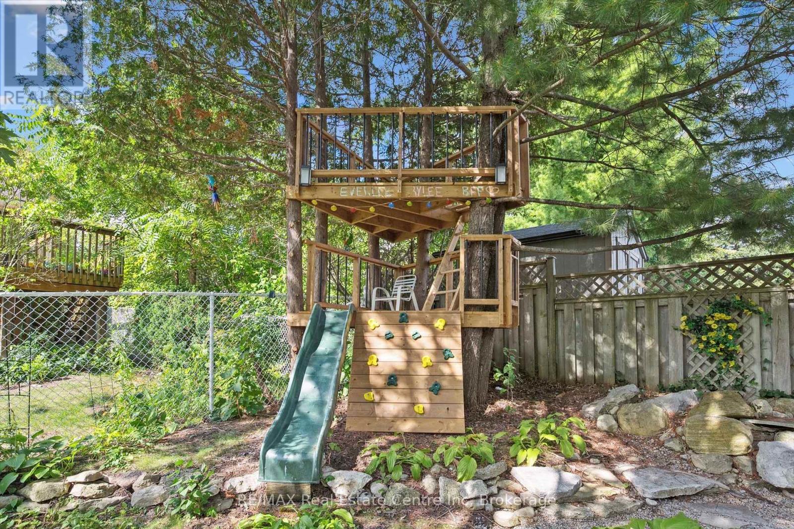 53 Rochelle Drive, Guelph (Willow West/sugarbush/west Acres), Ontario  N1K 1L1 - Photo 38 - X12378930