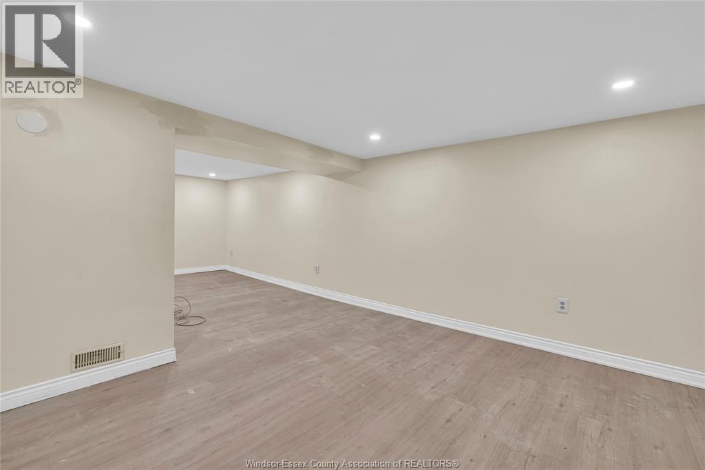 3711 Dandurand Avenue, Windsor, Ontario  N9E 2G4 - Photo 19 - 25022173
