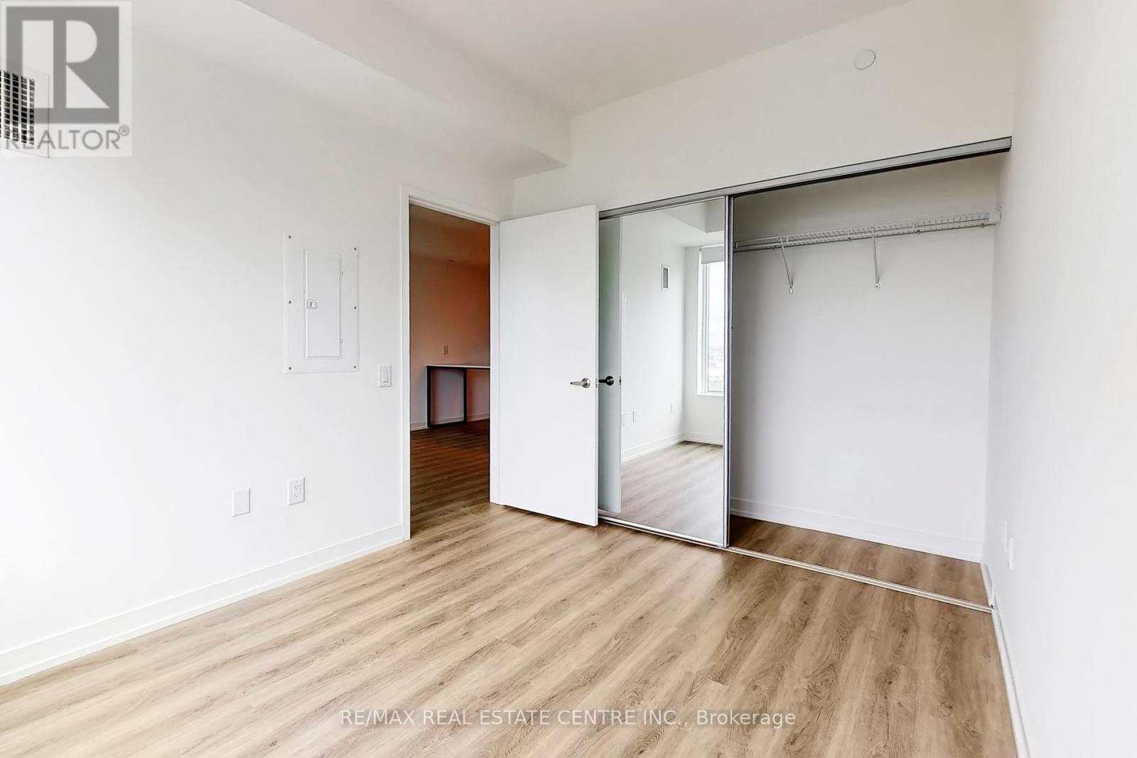 1221 - 2485 Eglinton Avenue W, Mississauga, Ontario  L5M 2V8 - Photo 22 - W12378719