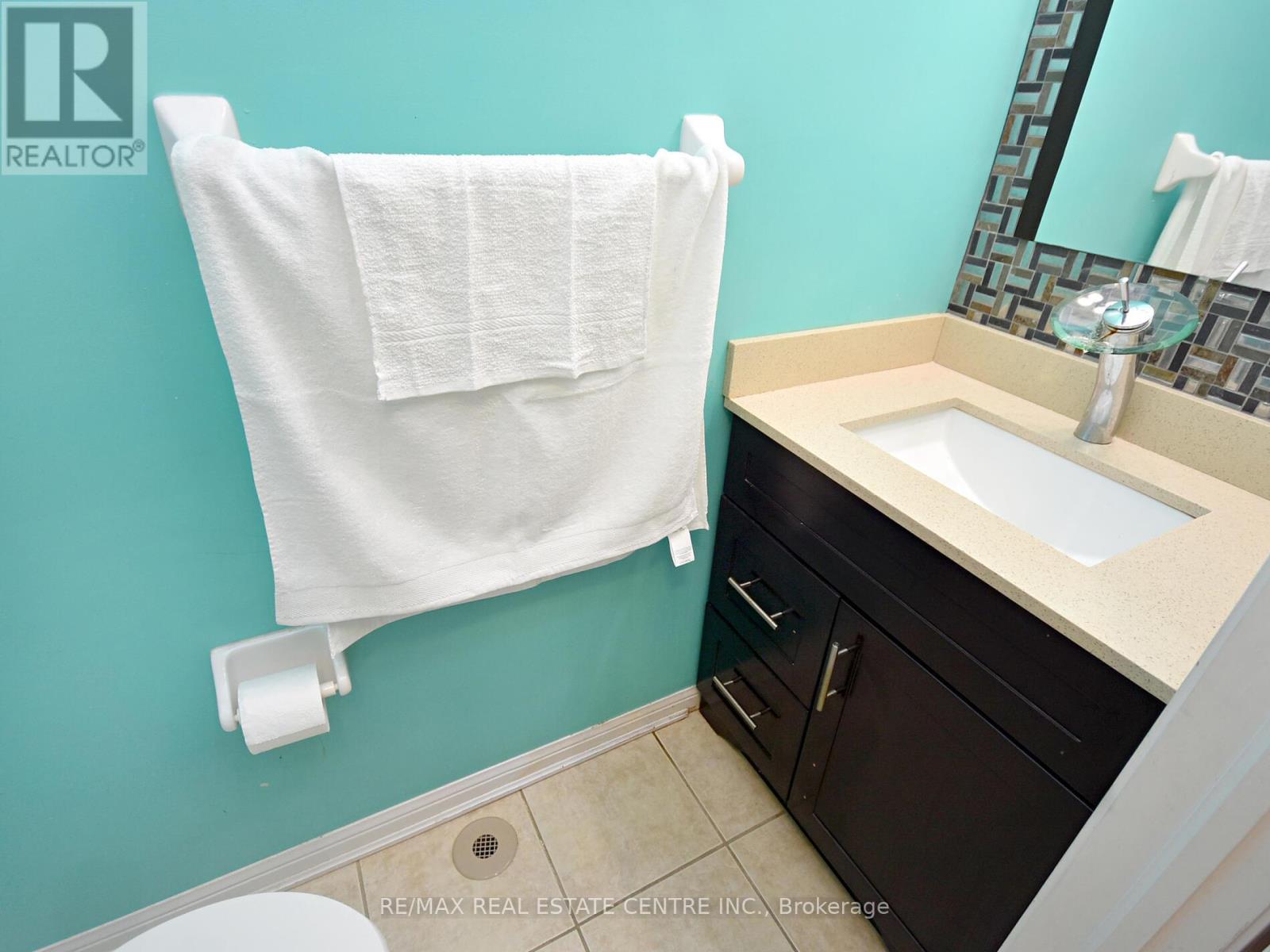 792 Johnson Heights, Milton, Ontario  L9T 0J6 - Photo 28 - W12378725