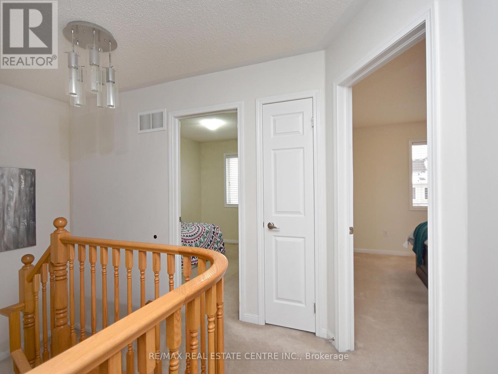 792 Johnson Heights, Milton, Ontario  L9T 0J6 - Photo 38 - W12378725