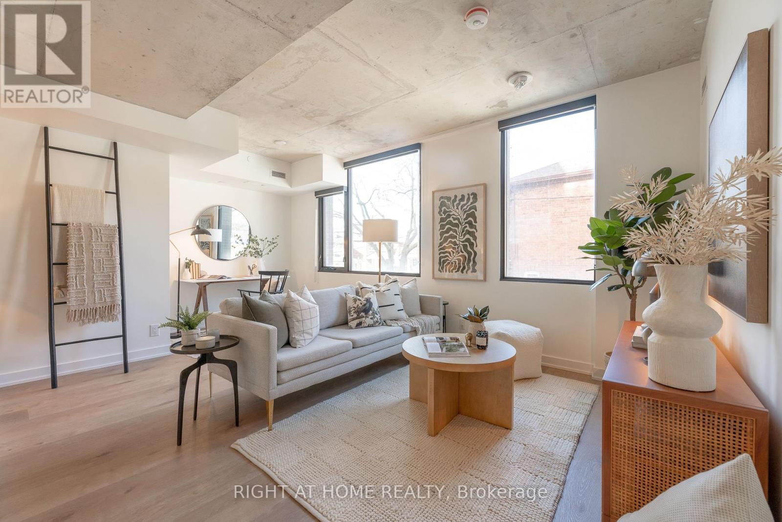 206 - 7 Fairbank Avenue W, Toronto, Ontario  M6E 3Y5 - Photo 19 - W12378727