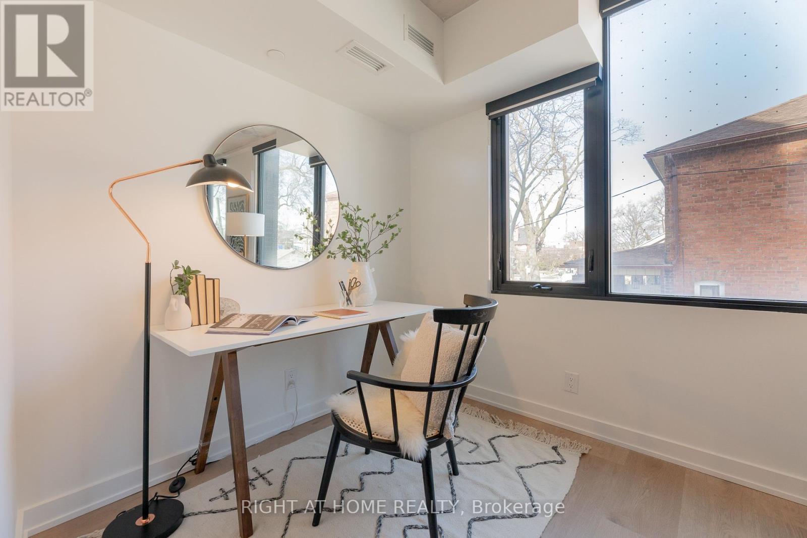 206 - 7 Fairbank Avenue W, Toronto, Ontario  M6E 3Y5 - Photo 20 - W12378727