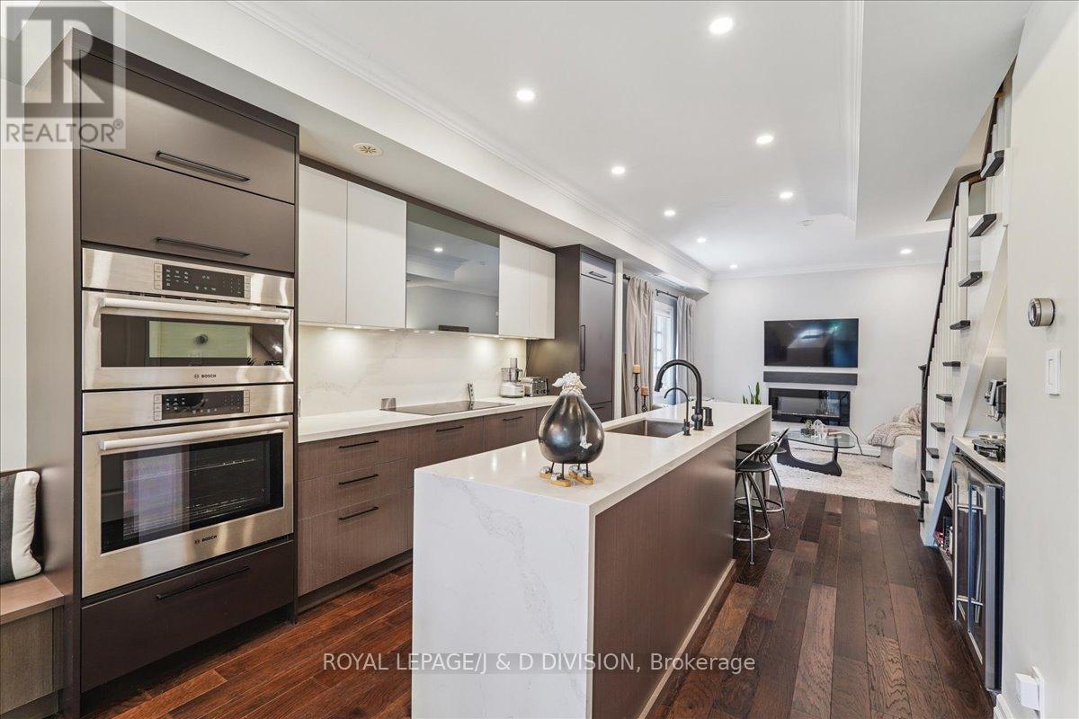 361 Roehampton Avenue, Toronto, Ontario  M4P 1S3 - Photo 8 - C12378832