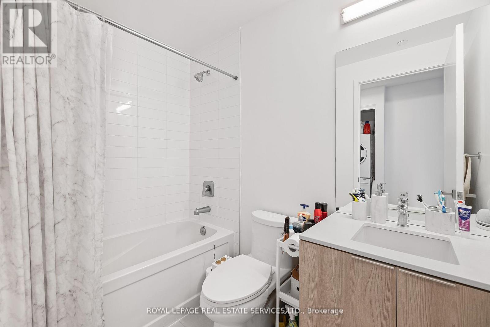 1603 - 50 Ordnance Street, Toronto (Niagara), Ontario  M6K 0C9 - Photo 8 - C12378838