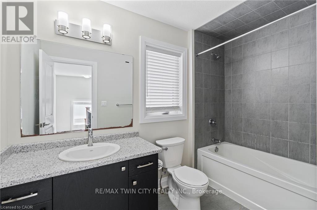 34 Sportsman Hill Street, Kitchener, Ontario  N2P 0J3 - Photo 21 - X12378775
