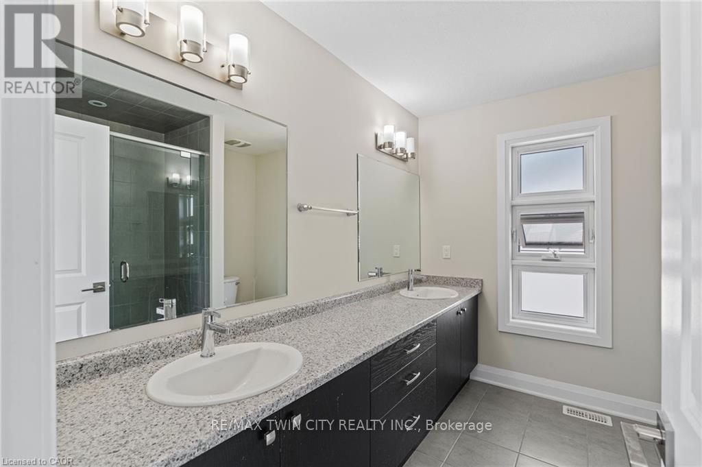 34 Sportsman Hill Street, Kitchener, Ontario  N2P 0J3 - Photo 30 - X12378775