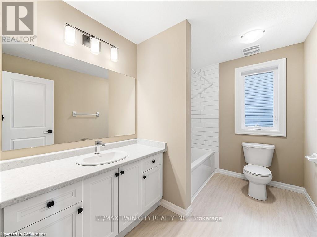 168 Otterbein Road, Kitchener, Ontario  N2B 0A8 - Photo 23 - X12378786