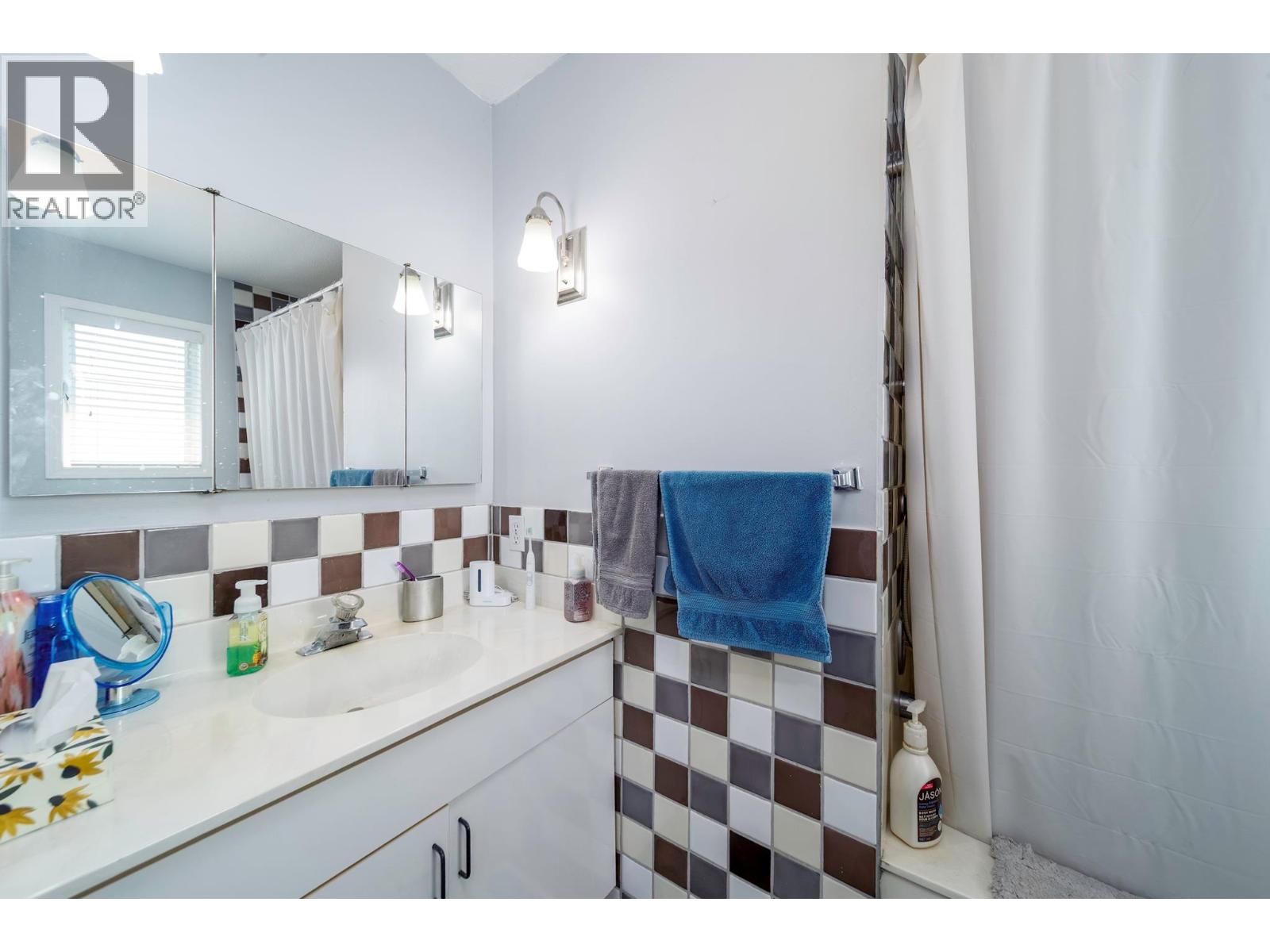 3777 Salloum Road West Kelowna Photo 24