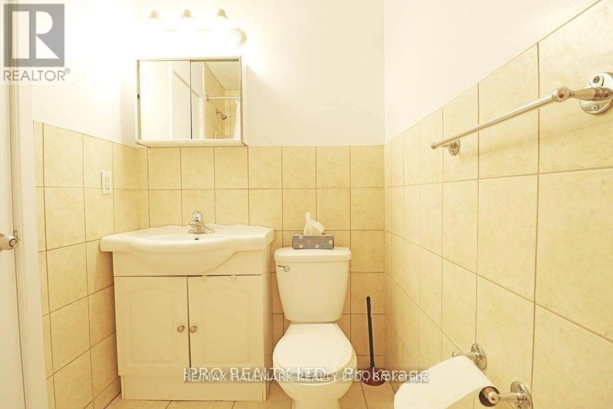 1237e Woodbine Avenue, Toronto (Woodbine-Lumsden), Ontario  M4C 4E5 - Photo 15 - E12378817