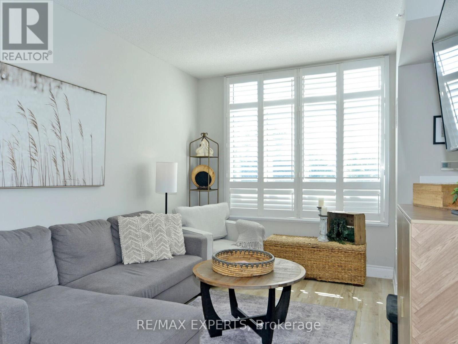 207 - 2396 Major Mackenzie Drive, Vaughan, Ontario  L6A 4Y1 - Photo 12 - N12378902